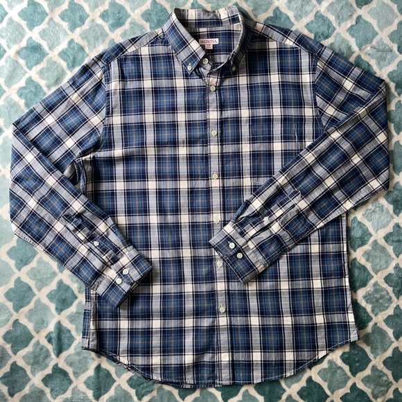 Casual Plaid Button Down Shirt - Picture 5 of 5